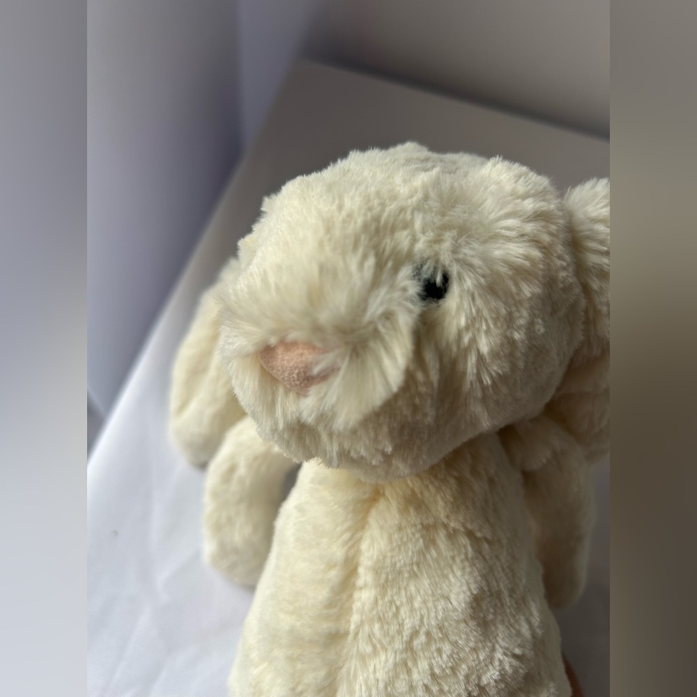 Jellycat Plush Bashful Cream Bunny stuffed animal - Picture 5 of 7